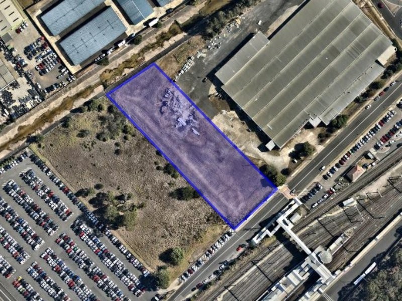 2A Farrow Road, Campbelltown NSW 2560