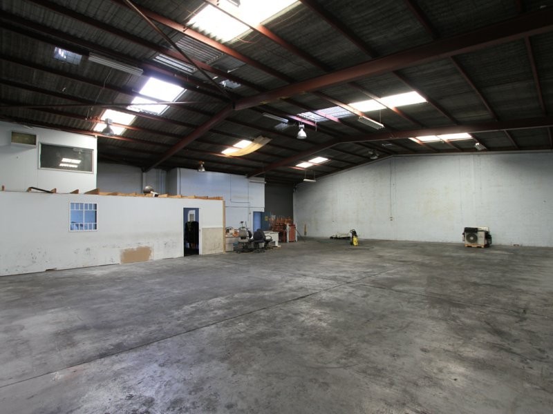 2/49 Blaxland Road, Campbelltown NSW 2560