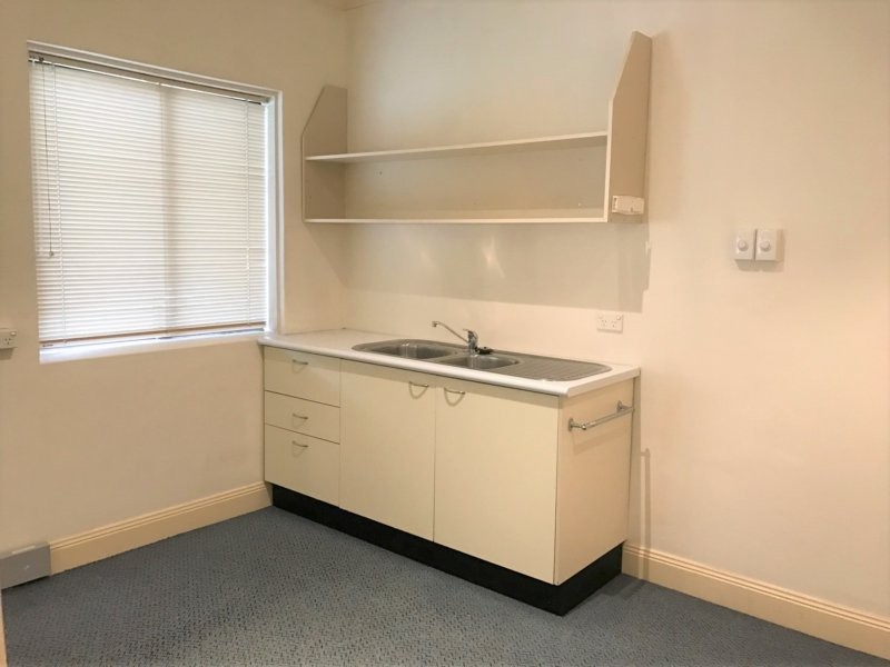 119 Dumaresq Street, Campbelltown NSW 2560