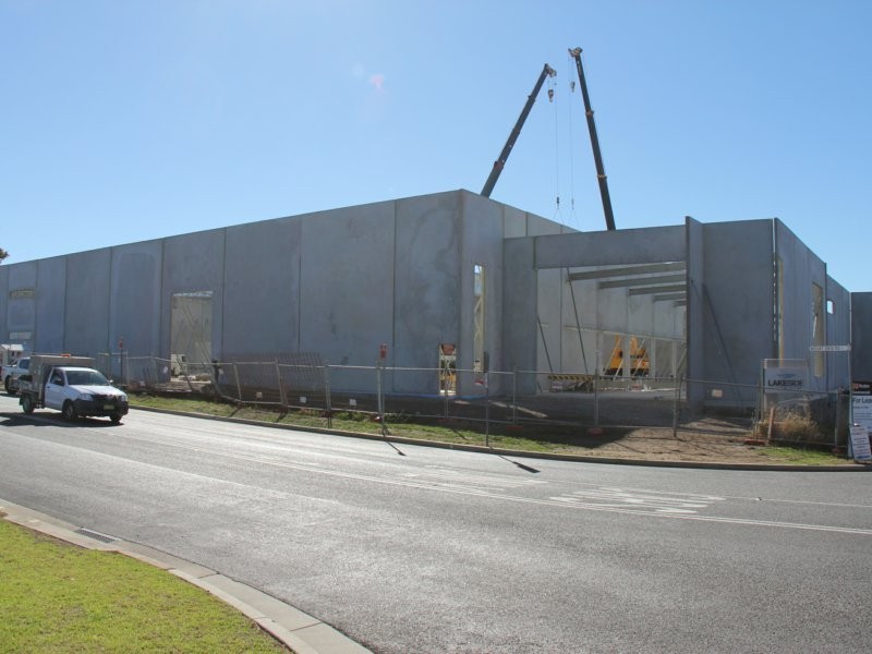 39 Mount Erin Road, Campbelltown NSW 2560