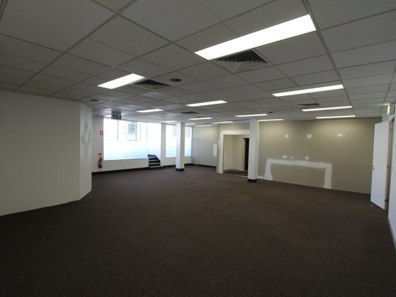 1/209 Queen Street, Campbelltown NSW 2560