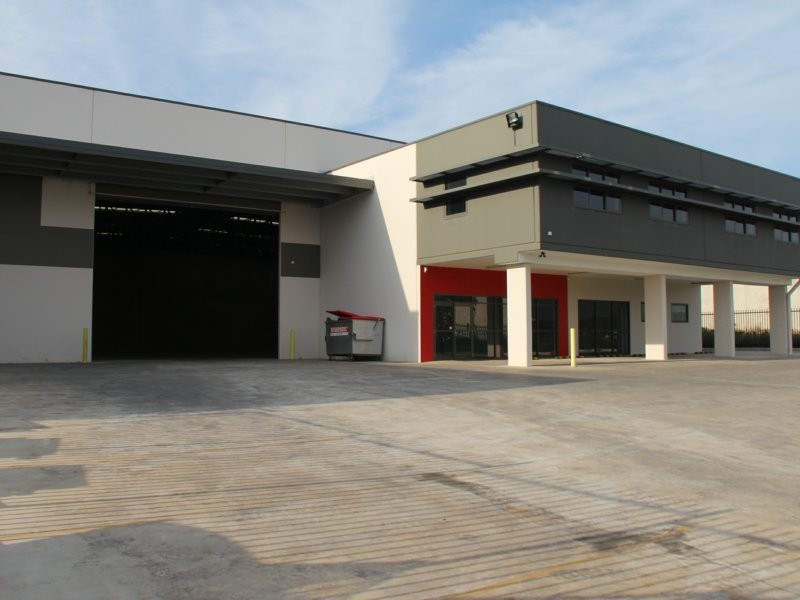 27 Waler Crescent, Smeaton Grange NSW 2567