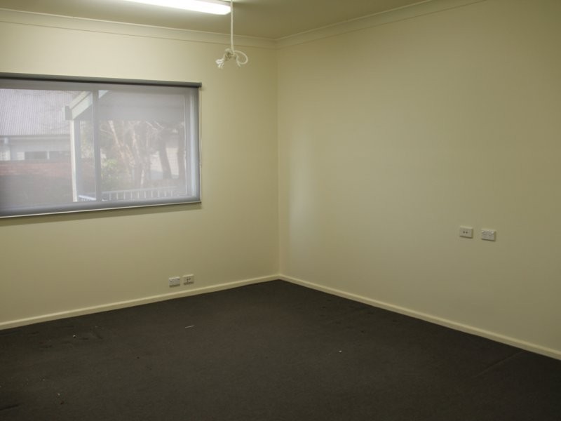 5 Kingsclare Street, Leumeah NSW 2560