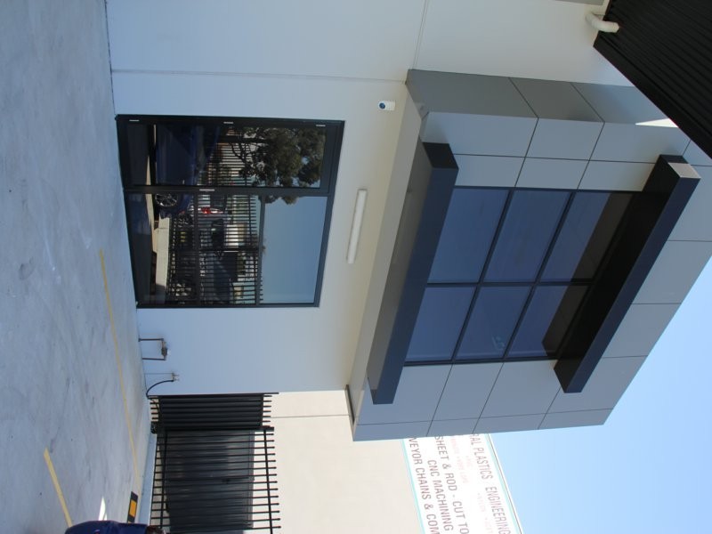 Unit 2/19 Devon Road, Ingleburn NSW 2565