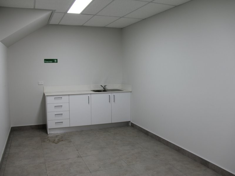 Unit 4/28 Dunn Road, Smeaton Grange NSW 2567