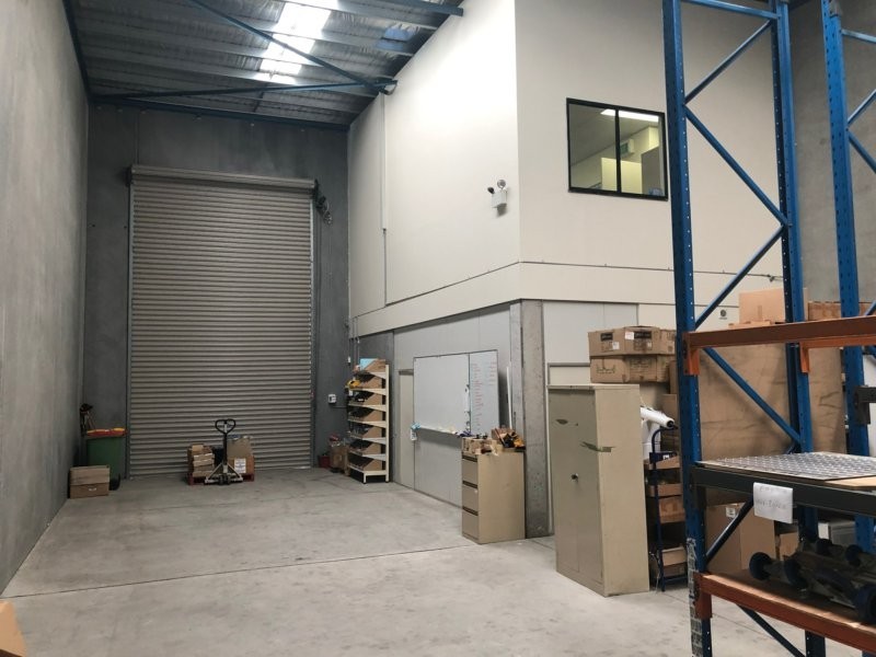 1/5 Blackmore Road, Smeaton Grange NSW 2567