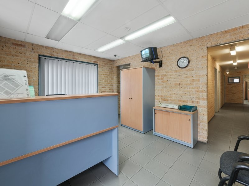 16 Saggart Field Road, Minto NSW 2566