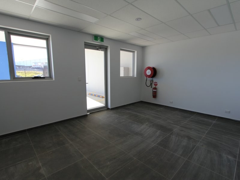 2/33 Rodeo Road, Gregory Hills NSW 2557