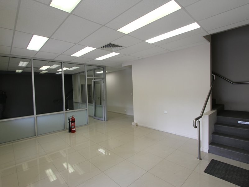 28 Mount Erin Road, Campbelltown NSW 2560