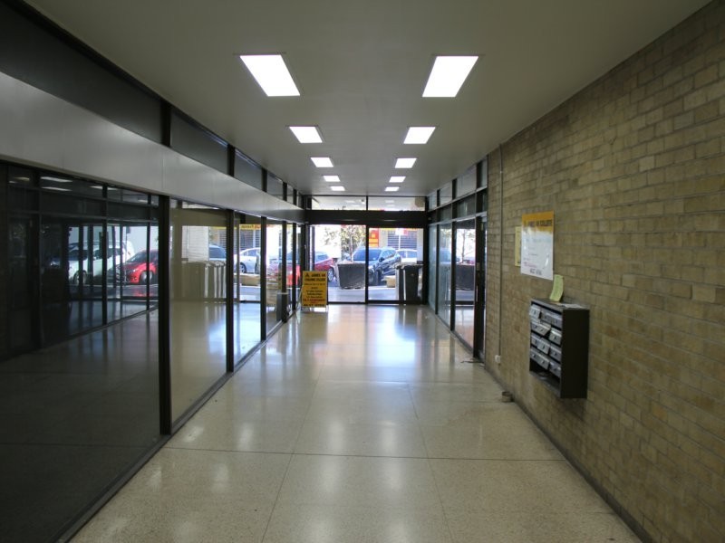 Shop 2/208 Queen Street, Campbelltown NSW 2560