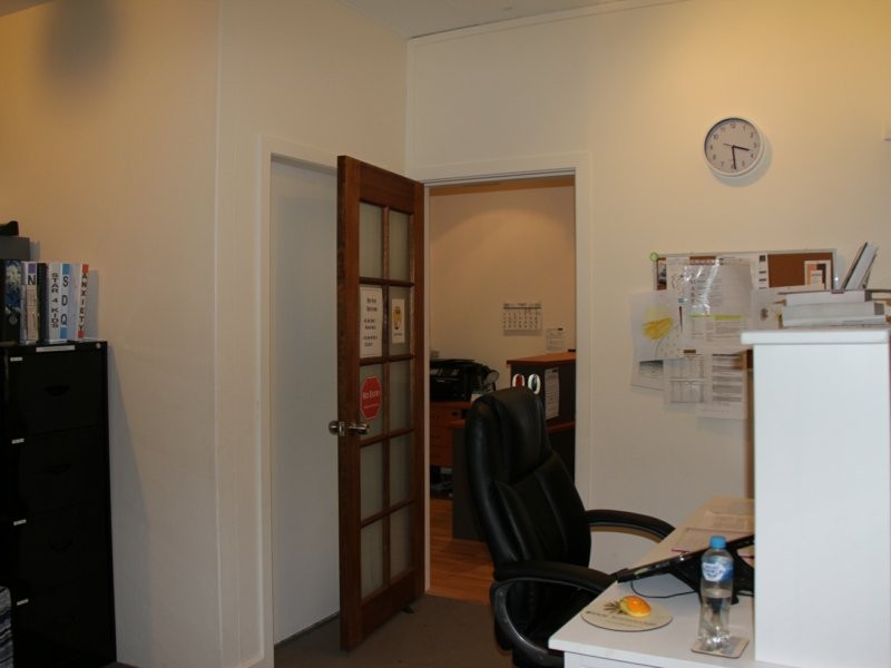 10/186 Queen Street, Campbelltown NSW 2560