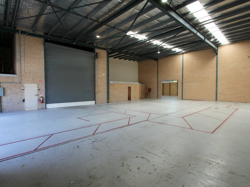 4&5/5 Harbord Road, Campbelltown NSW 2560