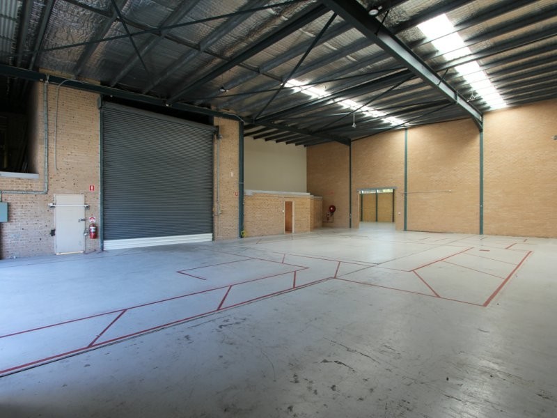 4&5/5 Harbord Road, Campbelltown NSW 2560