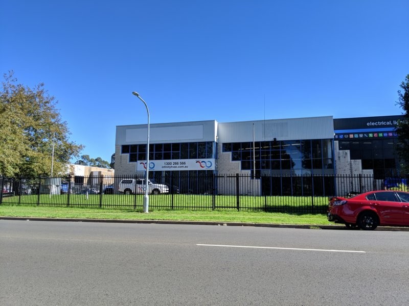 1/2 Grange Road, Leumeah NSW 2560