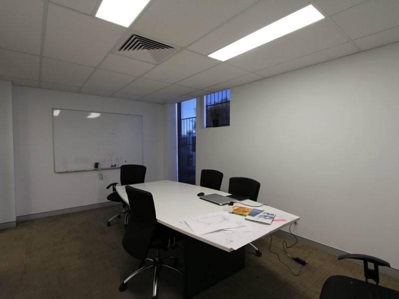 1/2 Grange Road, Leumeah NSW 2560