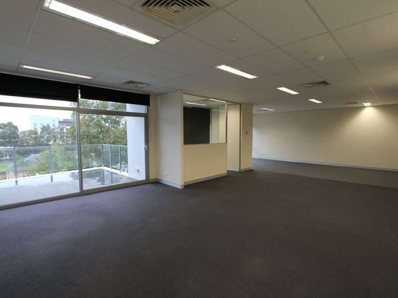 Suite 3.07/4 Hyde Parade, Campbelltown NSW 2560