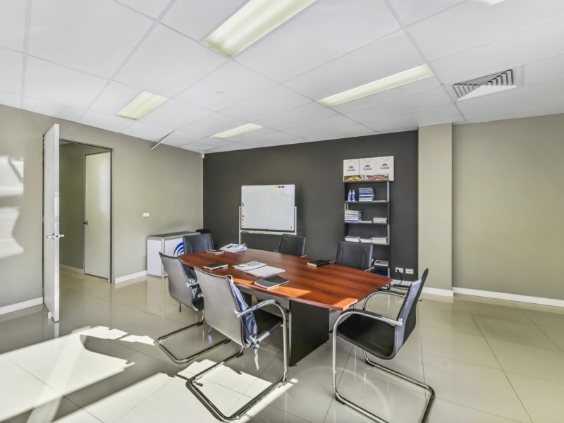 34 Mount Erin Road, Campbelltown NSW 2560