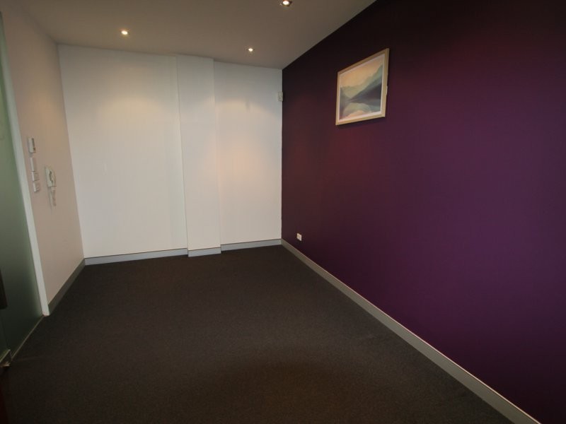 Suite 3.06/4 Hyde Parade, Campbelltown NSW 2560