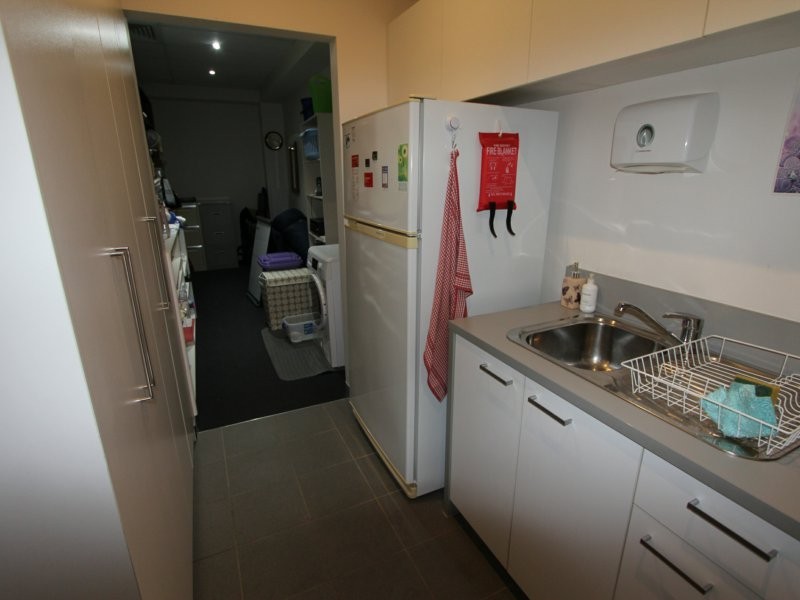 Suite 3.02/1 Centennial Drive, Campbelltown NSW 2560