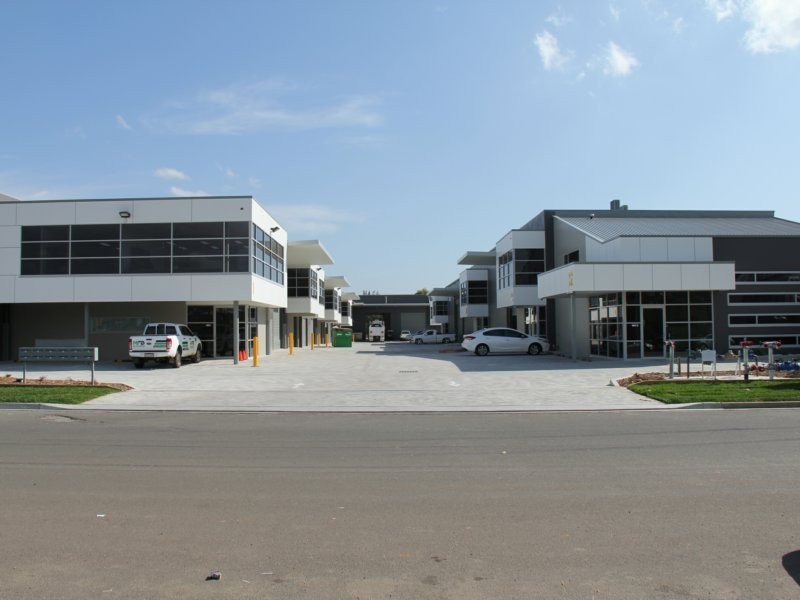 4/28 Dunn Road, Smeaton Grange NSW 2567