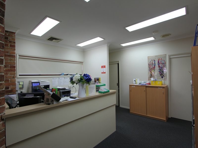 40 Queen Street, Campbelltown NSW 2560