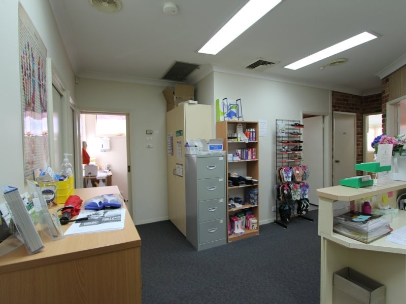 40 Queen Street, Campbelltown NSW 2560