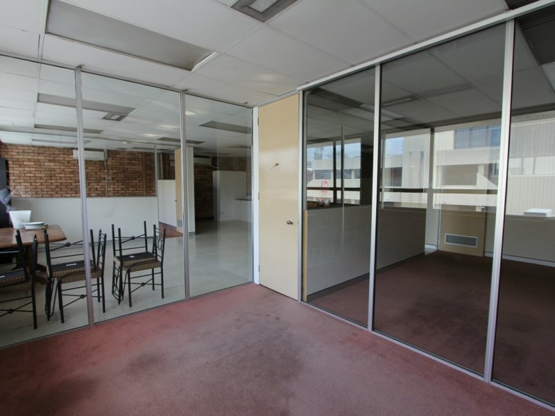 Suite 1/15-23 Dumaresq Street, Campbelltown NSW 2560