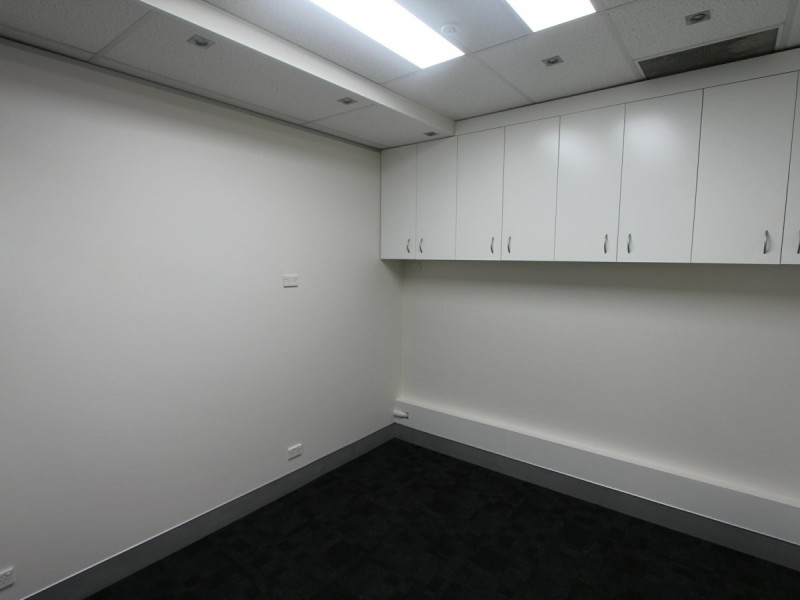 Suite 1.14/4 Hyde Parade, Campbelltown NSW 2560