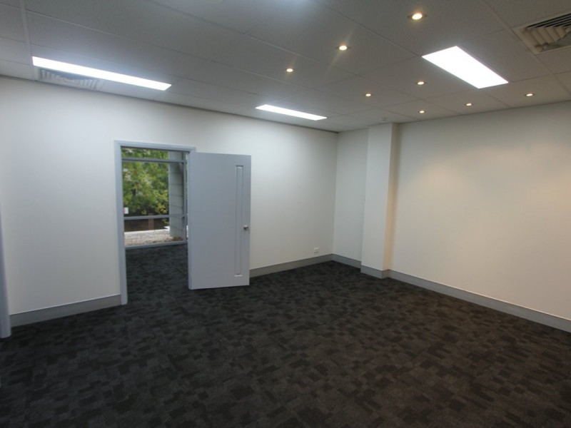 Suite 1.14/4 Hyde Parade, Campbelltown NSW 2560