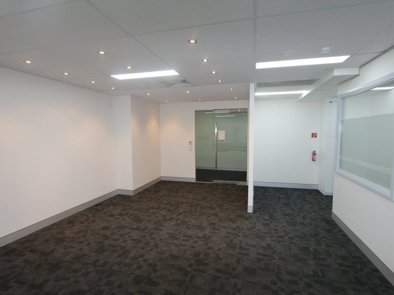 Suite 1.14/4 Hyde Parade, Campbelltown NSW 2560