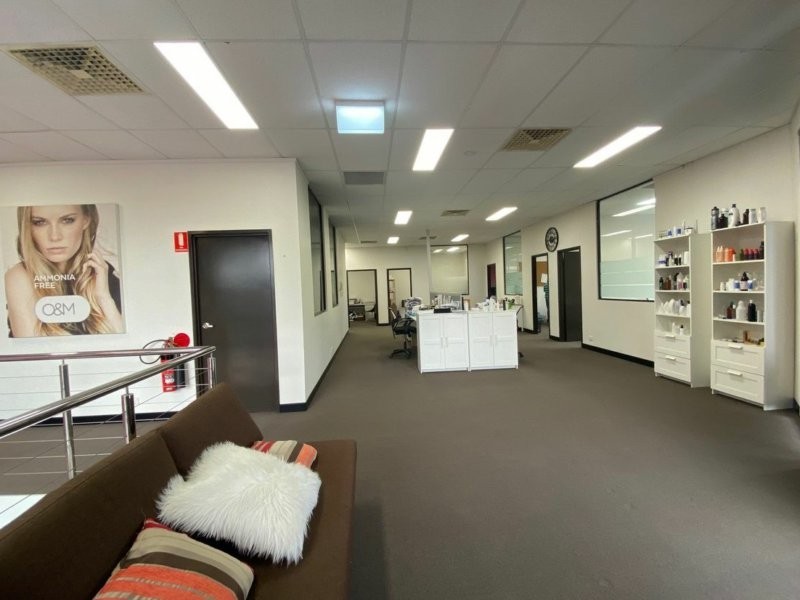 14 McPherson Road, Smeaton Grange NSW 2567