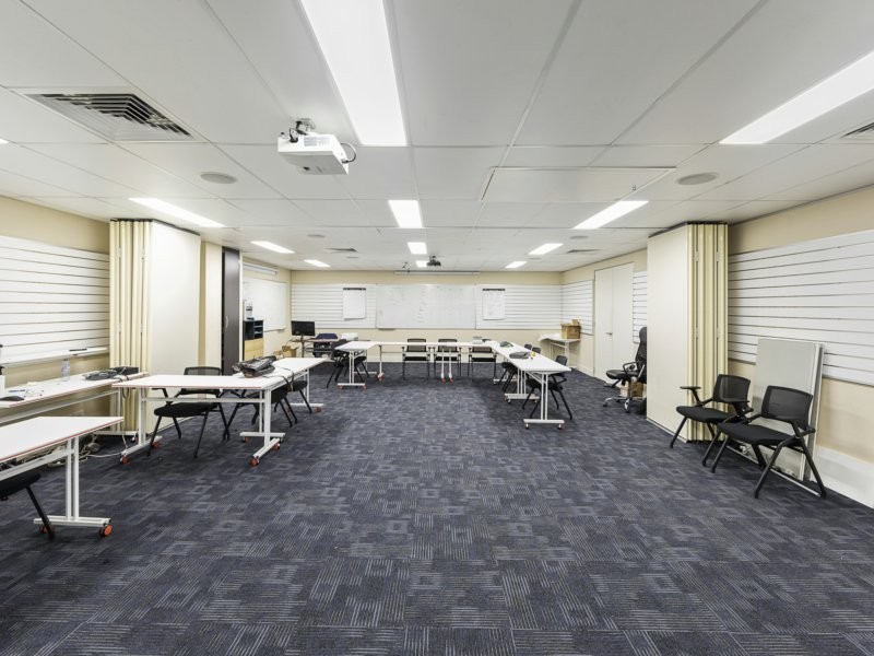 32 Mount Erin Road, Campbelltown NSW 2560