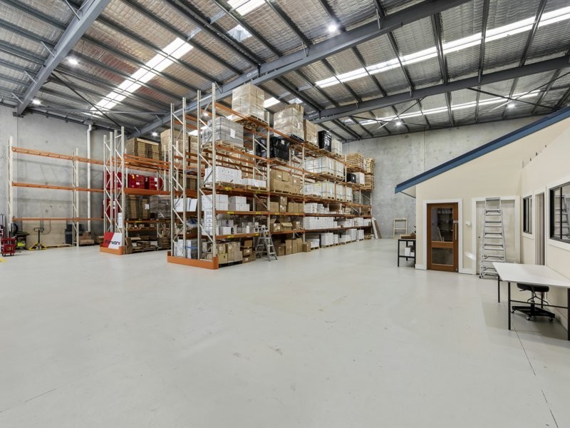 32 Mount Erin Road, Campbelltown NSW 2560