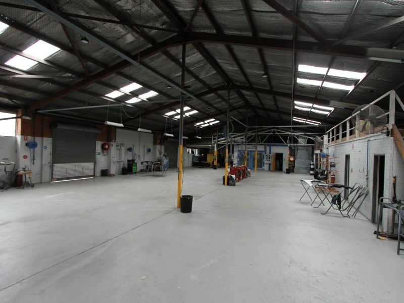 28 Blaxland Road, Campbelltown NSW 2560