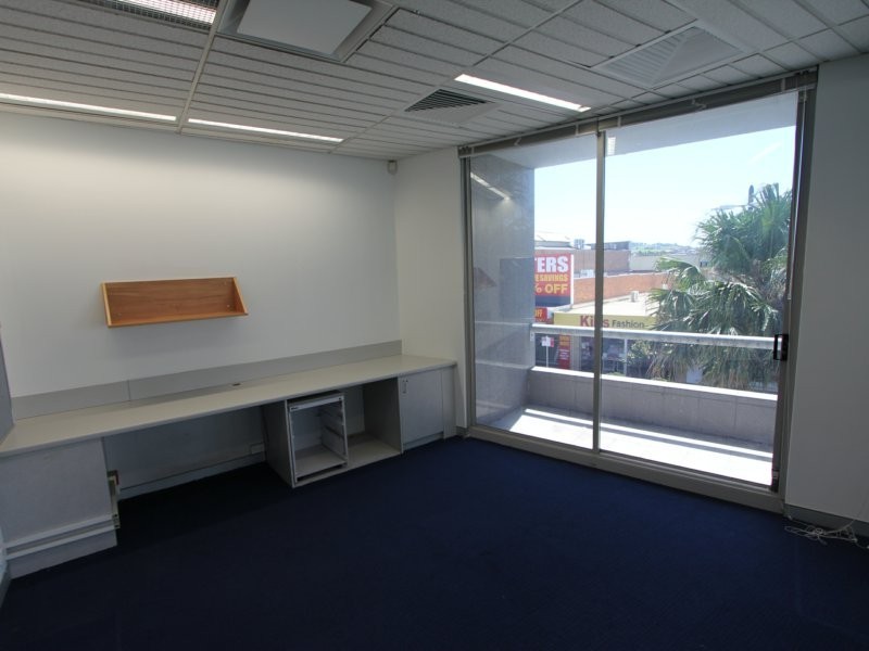 202 Queen Street, Campbelltown NSW 2560