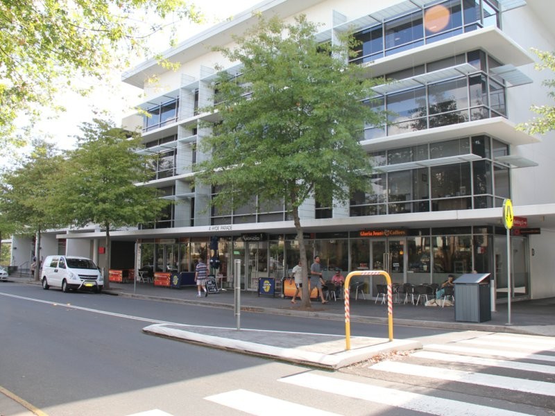 Suite 2.03/4 Hyde Parade, Campbelltown NSW 2560