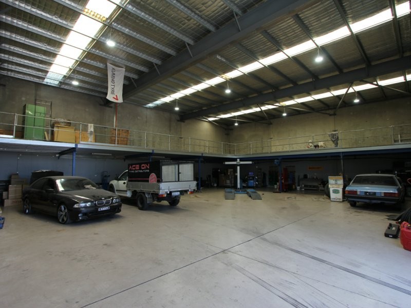 1/1 Nursery Road, Campbelltown NSW 2560