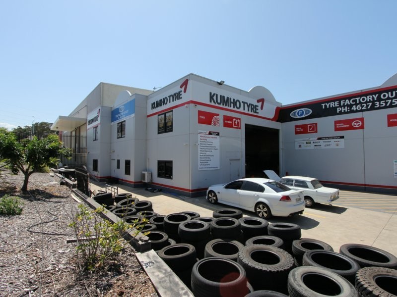 1/1 Nursery Road, Campbelltown NSW 2560