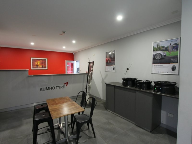 1/1 Nursery Road, Campbelltown NSW 2560