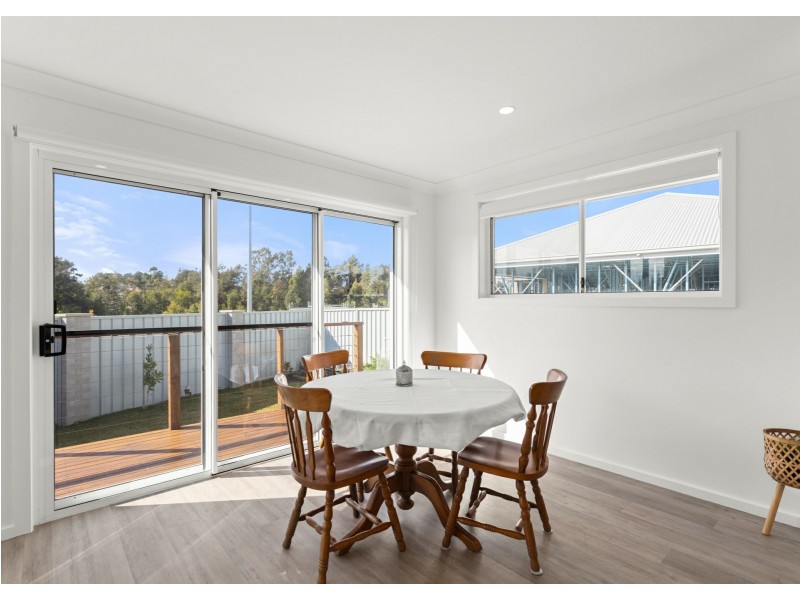 20 Lind Street, Minto NSW 2566