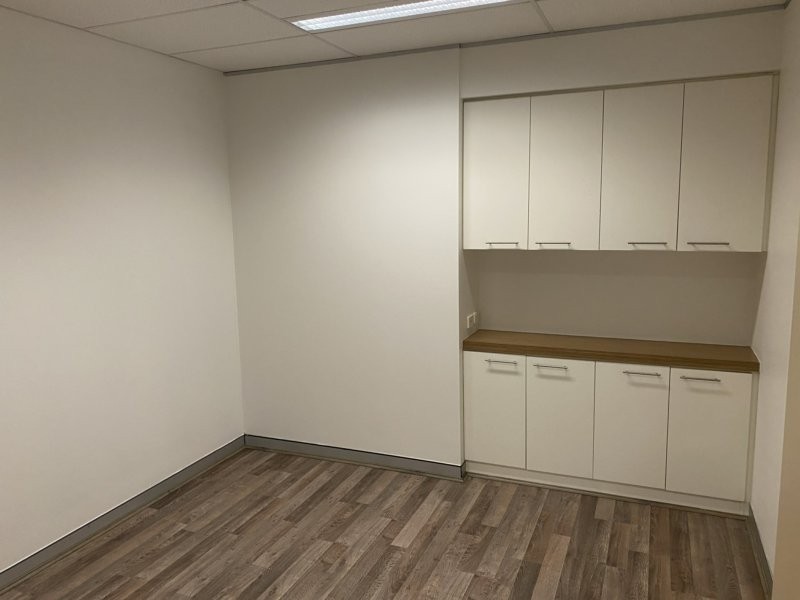 2.02/4 Hyde Parade, Campbelltown NSW 2560