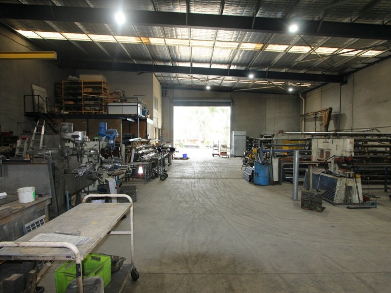 1/8 Blackmore Road, Smeaton Grange NSW 2567