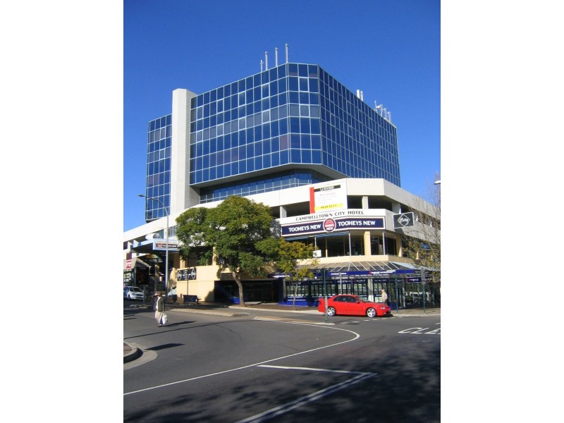 Shop 3/138 Queen Street, Campbelltown NSW 2560