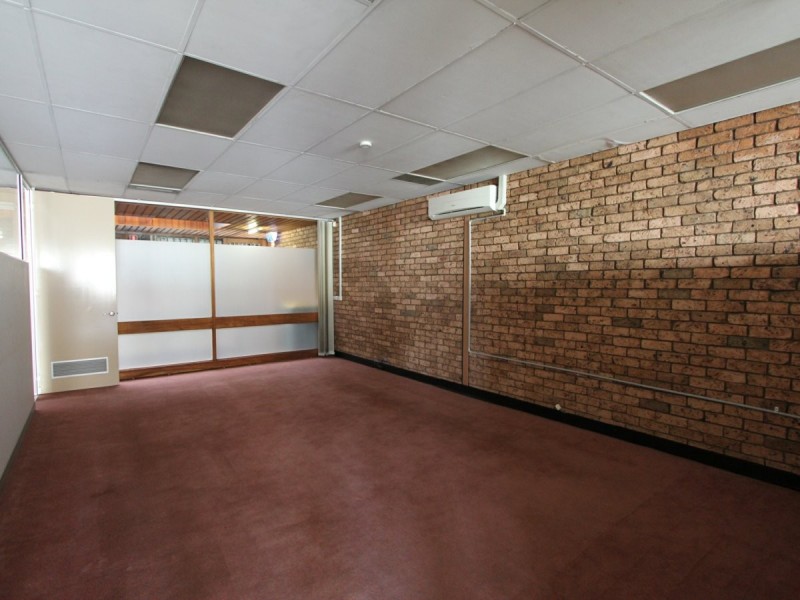 Suite 1/15-23 Dumaresq Street, Campbelltown NSW 2560