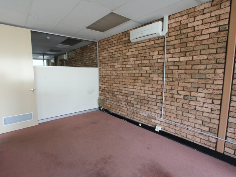 Suite 1/15-23 Dumaresq Street, Campbelltown NSW 2560