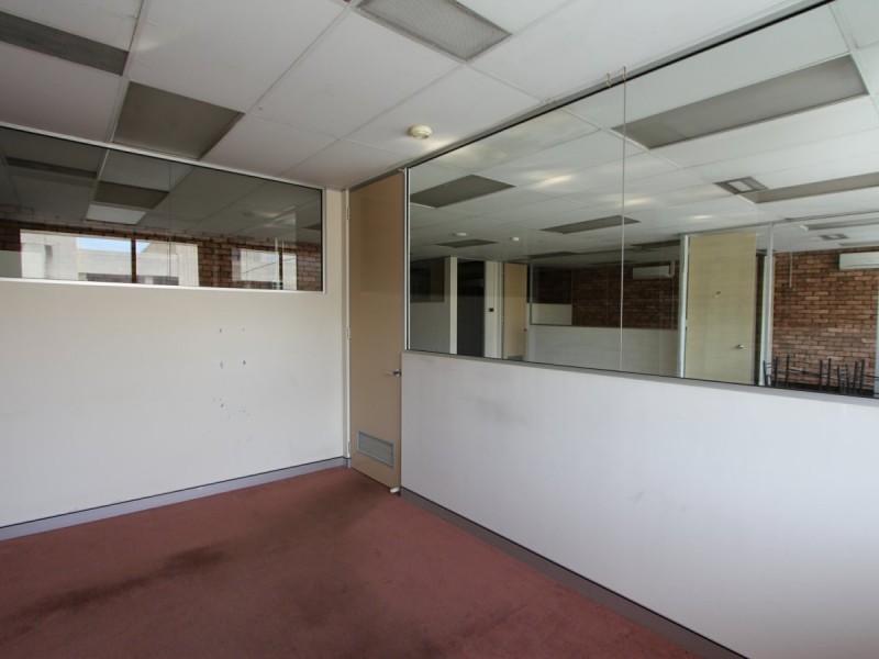 Suite 1/15-23 Dumaresq Street, Campbelltown NSW 2560