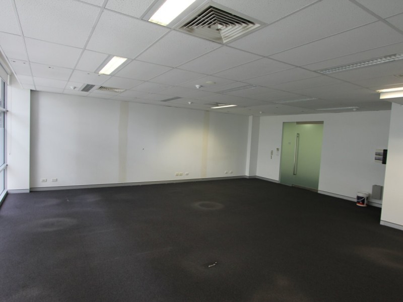 Suite 1.19/4 Hyde Parade, Campbelltown NSW 2560
