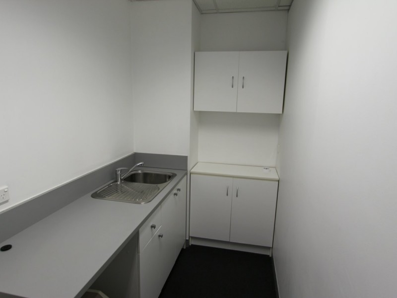 Suite 1.19/4 Hyde Parade, Campbelltown NSW 2560