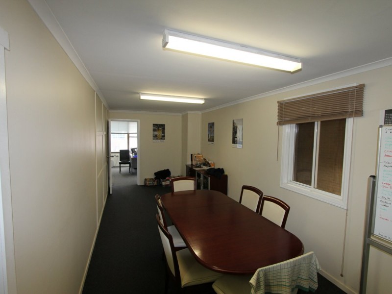 29 Lincoln Street, Minto NSW 2566