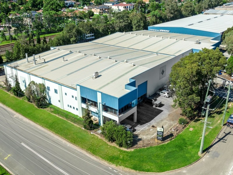 Unit 1/1-5 Broadhurst Road, Ingleburn NSW 2565